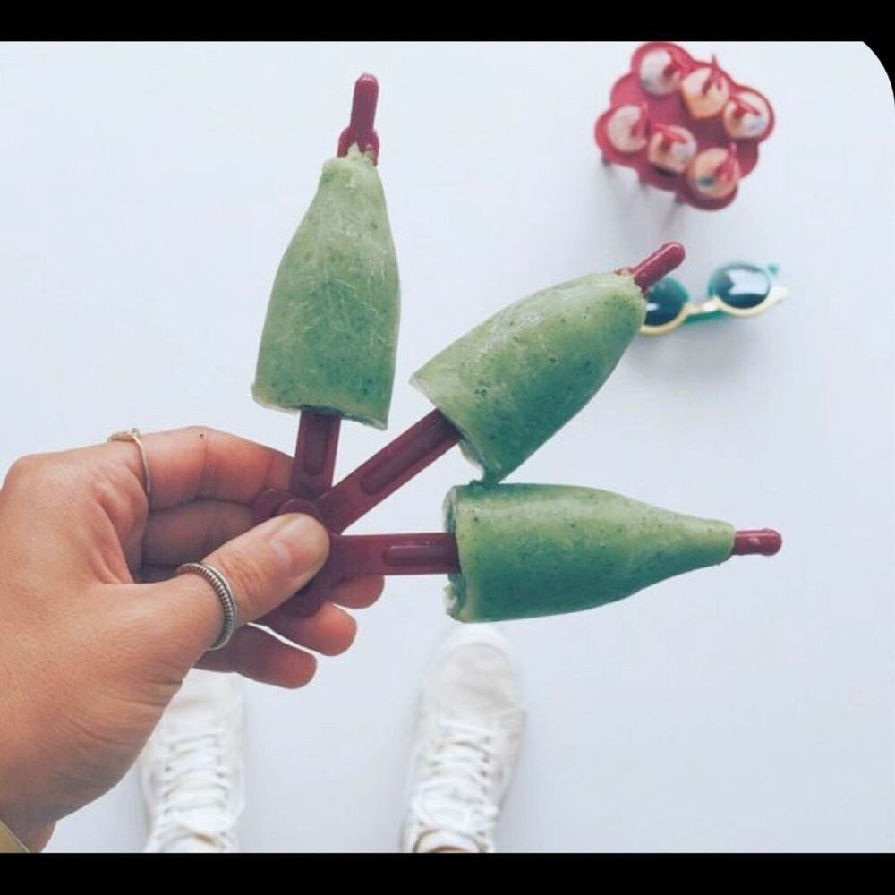 BETCHES Champagne Ice POP Molds.